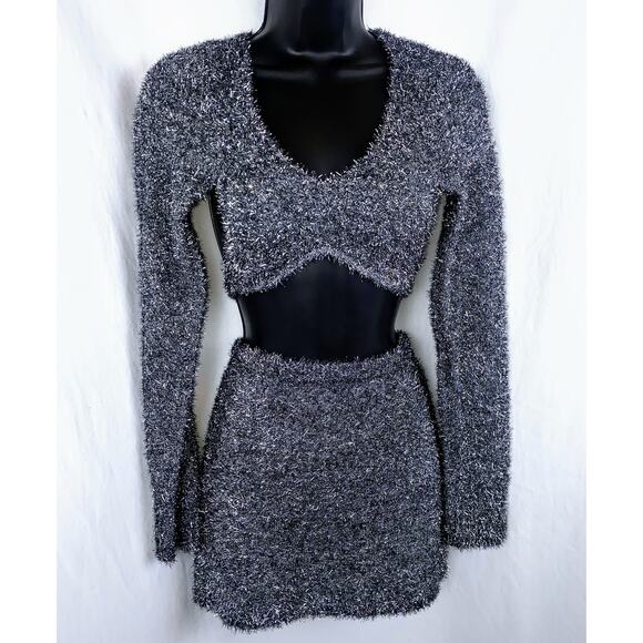 $80‎ NWT Medium PLT Holiday Metallic Tinsel Mini Skirt Crop Set Christmas Winter - Picture 1 of 5